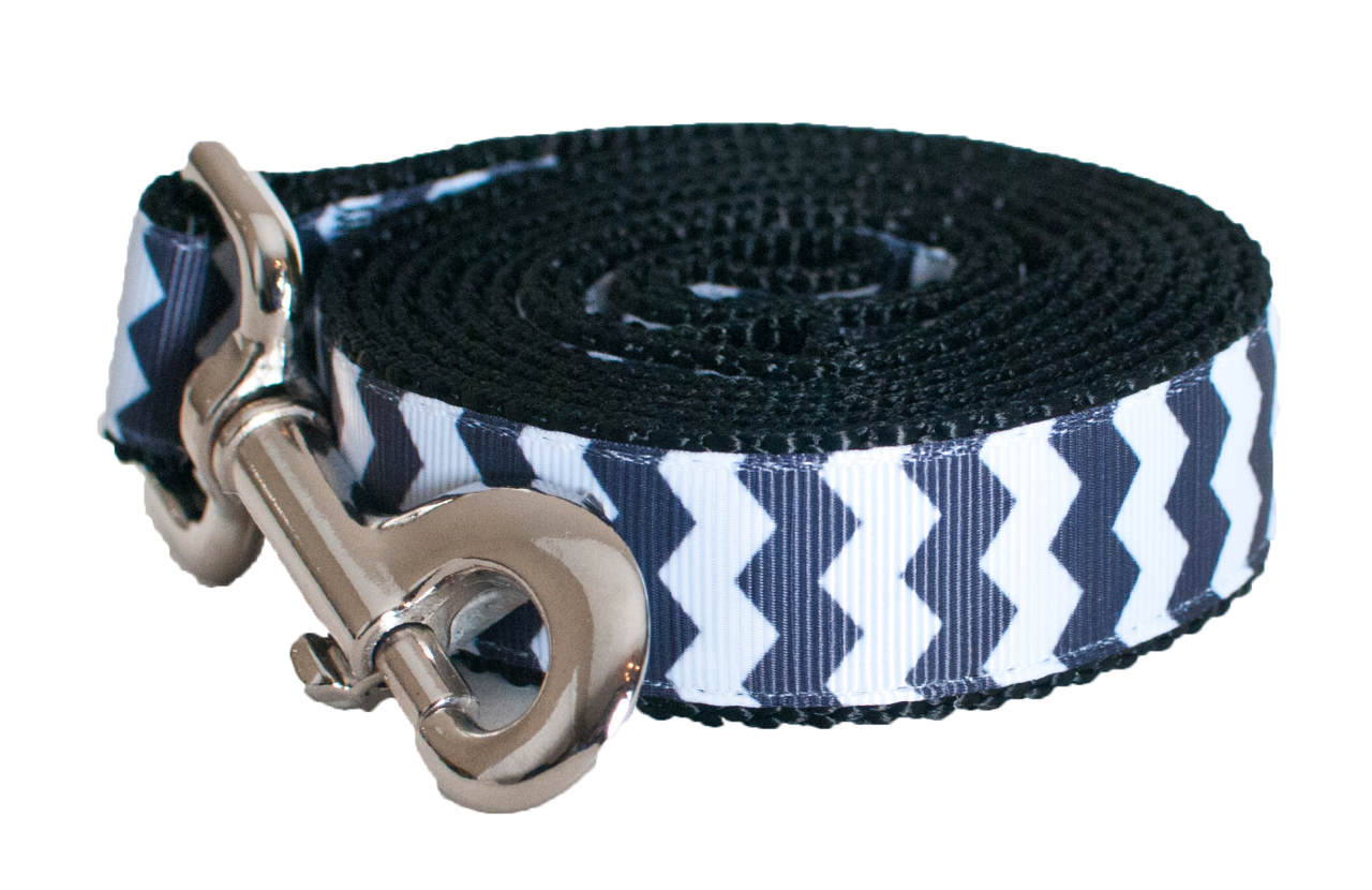 Chevron Dog Leash - Black/Black